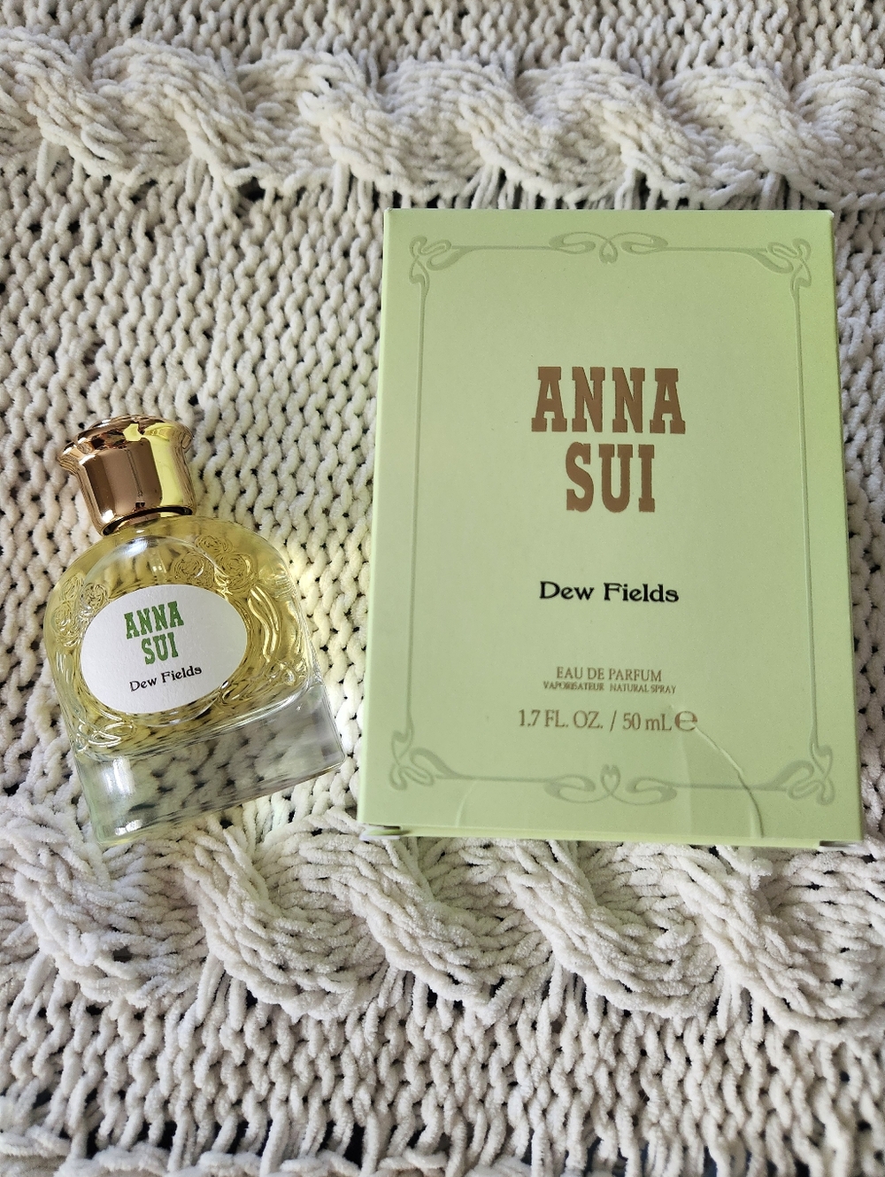 Anna Sui Dew Fields 1.7 Fl Oz  (50 ml) - Picture 3 of 7